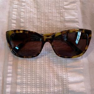 Maui Jim Plumeria Sunreaders